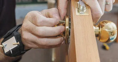Amber Locksmith Store Fairview, OR 503-207-1193 - Install-new-lock